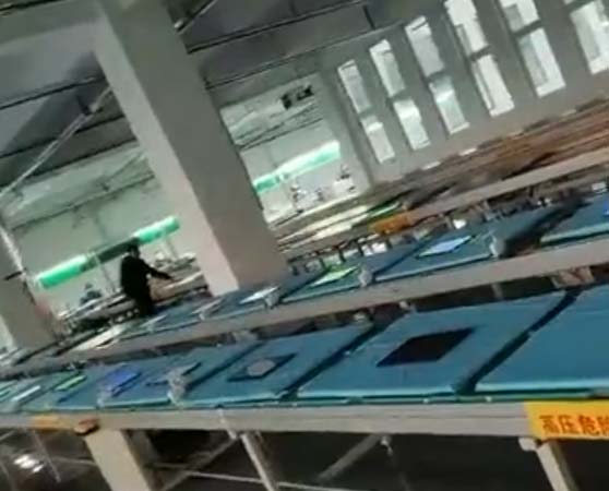 LCD多线老化线